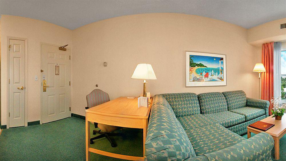 Residence Inn By Marriott North Naples Екстериор снимка
